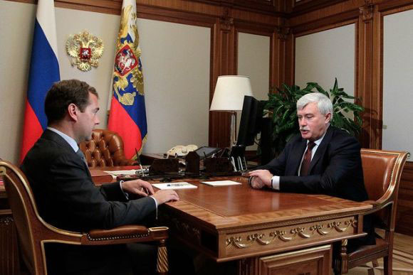 Новогодние пожелания - 2012. Змея