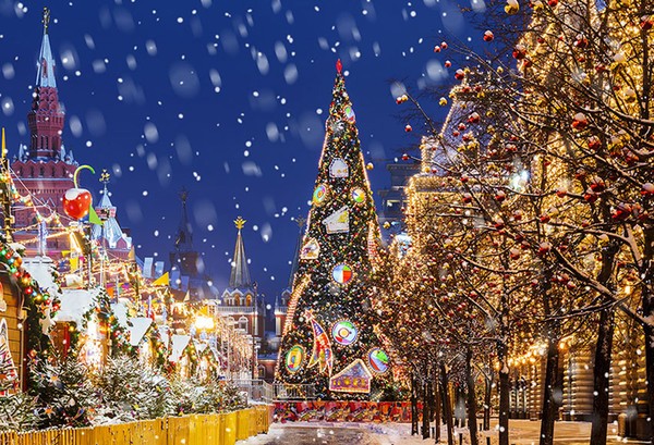 С Новым годом! Ищем героев!